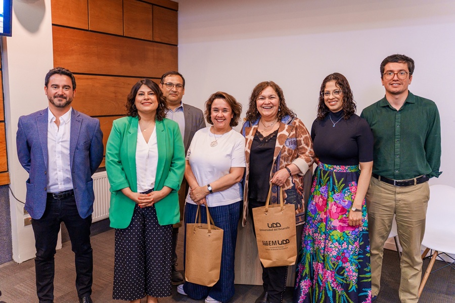 Expertas UFRO abordan bienestar de niñas y niños con altas capacidades en publicación internacional